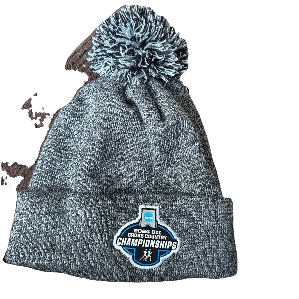 Cross Country Championships Run Hat DII 2024 Gray‎ Pom H87 New